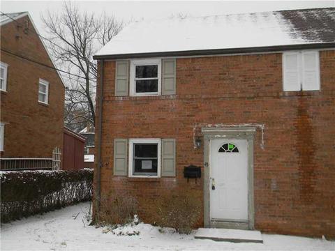 43 Wenzell Pl, Pittsburgh, PA 15216 photo 1