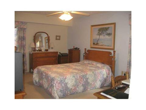 305 Georgetown Ln, Export, PA 15632 photo 10
