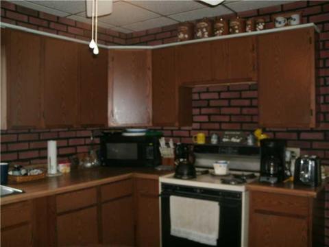 416 Forest St, Monessen, PA 15062 photo 3