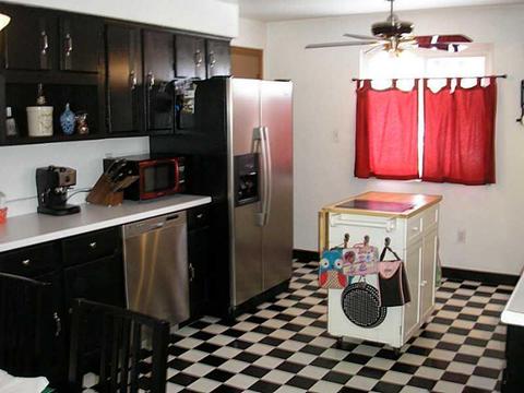 1256 Second St, Clairton, PA 15025 photo 5