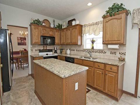 311 Covington Ct, Seven Fields, PA 16046 photo 9