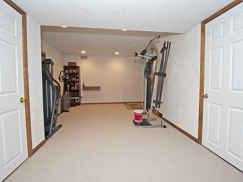 311 Covington Ct, Seven Fields, PA 16046 photo 23