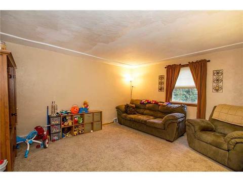 2601 W Hardies Rd, Gibsonia, PA 15044 photo 9