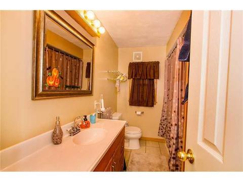 2601 W Hardies Rd, Gibsonia, PA 15044 photo 6