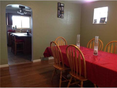 455 Linnview Ave, Pittsburgh, PA 15210 photo 3