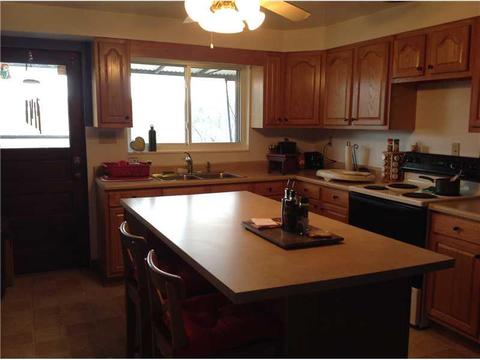 455 Linnview Ave, Pittsburgh, PA 15210 photo 4