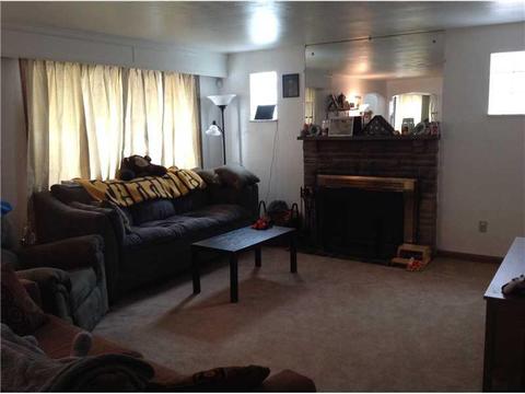 455 Linnview Ave, Pittsburgh, PA 15210 photo 5