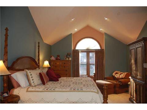 480 Clair Dr, Pittsburgh, PA 15241 photo 10
