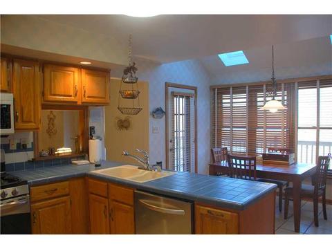 480 Clair Dr, Pittsburgh, PA 15241 photo 6