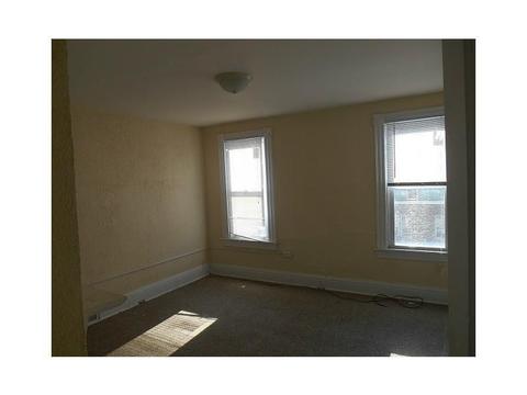 330 Third St, Pitcairn, PA 15140 photo 6