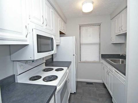 409 Brookside Ct, Seven Fields, PA 16046 photo 3