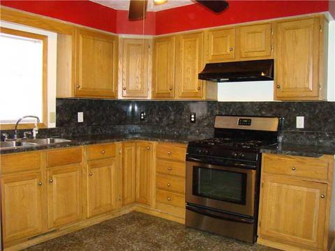 122 Miller Ave, Braddock, PA 15104 photo 4