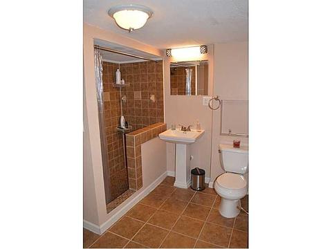 267 Burch Dr, Coraopolis, PA 15108 photo 13