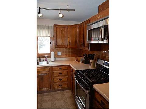267 Burch Dr, Coraopolis, PA 15108 photo 8