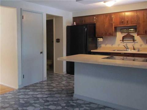 4185 Timberlane, Hampton, PA 15101 photo 3