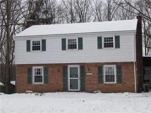 4185 Timberlane, Hampton, PA 15101 photo 1