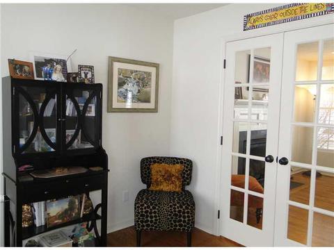 110 Butternut Ct, Eighty Four, PA 15330 photo 5