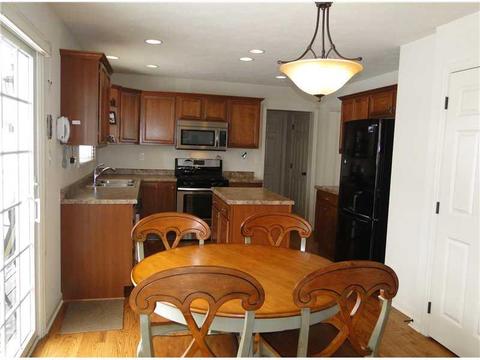 110 Butternut Ct, Eighty Four, PA 15330 photo 8