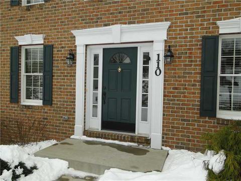110 Butternut Ct, Eighty Four, PA 15330 photo 2