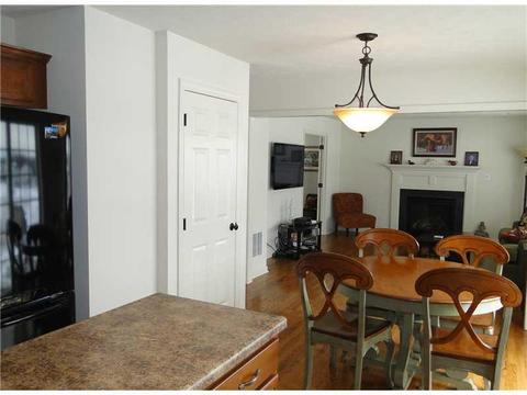 110 Butternut Ct, Eighty Four, PA 15330 photo 11
