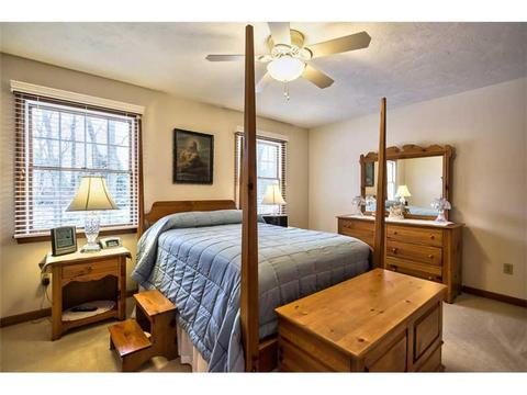 2818 Ridge Dr, Hampton, PA 15101 photo 17