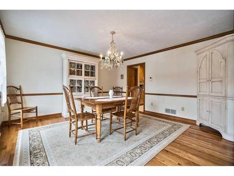 2818 Ridge Dr, Hampton, PA 15101 photo 5