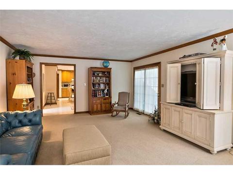 2818 Ridge Dr, Hampton, PA 15101 photo 12