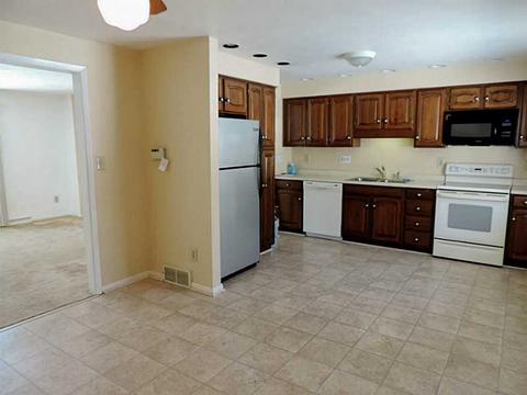 2994 Sunset Cir, Export, PA 15632 photo 9