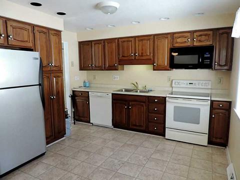 2994 Sunset Cir, Export, PA 15632 photo 6