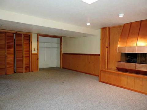 2994 Sunset Cir, Export, PA 15632 photo 8