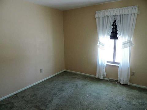 2994 Sunset Cir, Export, PA 15632 photo 11