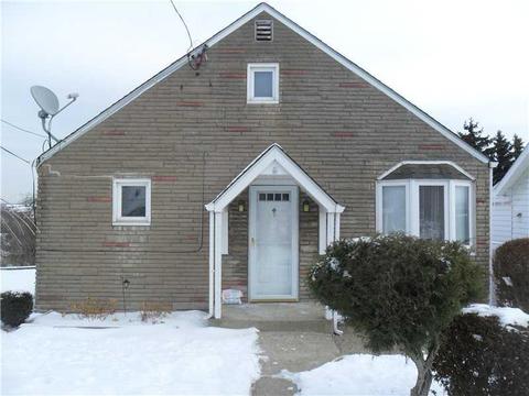24 Coraopolis Rd, Coraopolis, PA 15108 photo 1