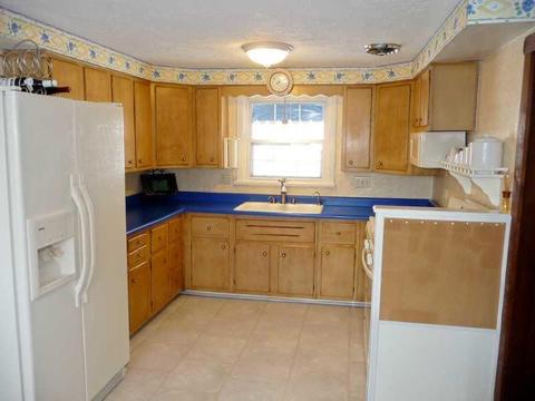 1305 Morrow Rd, Pittsburgh, PA 15241 photo 9
