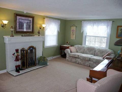 1305 Morrow Rd, Pittsburgh, PA 15241 photo 6