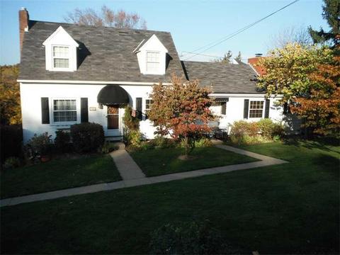 1305 Morrow Rd, Pittsburgh, PA 15241 photo 2