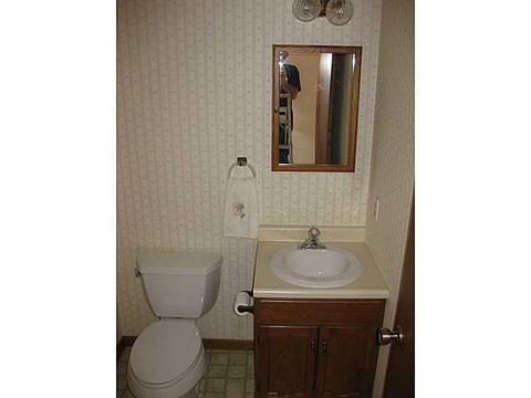 3074 Seminole Ct, Hampton, PA 15044 photo 15