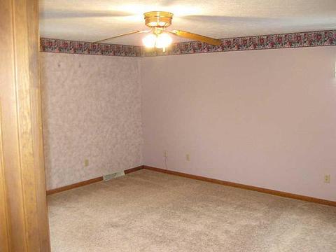 3074 Seminole Ct, Hampton, PA 15044 photo 18