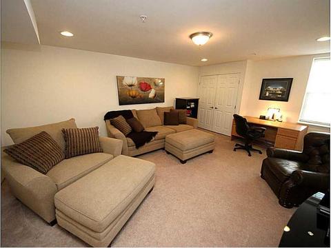 208 Broadstone Dr, Mars, PA 16046 photo 23