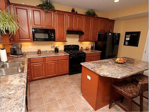 208 Broadstone Dr, Mars, PA 16046 photo 8
