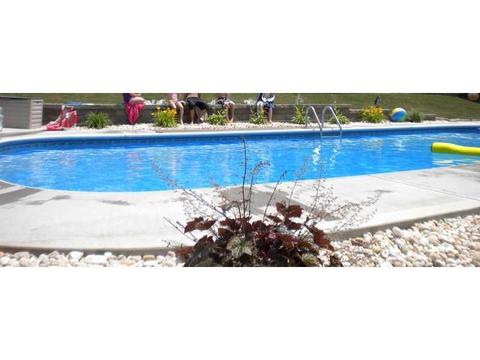 8198 Streamside Dr, Mccandless, PA 15237 photo 4