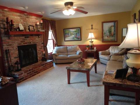 8198 Streamside Dr, Mccandless, PA 15237 photo 6