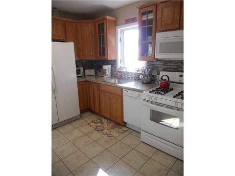 1676 Jancey St, Pittsburgh, PA 15206 photo 6