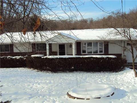 911 Thomas 84 Rd, North Strabane, PA 15330 photo 1