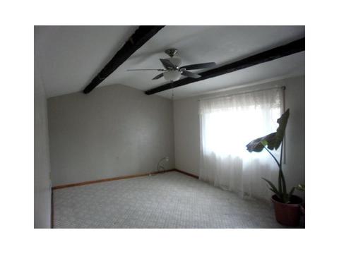 911 Thomas 84 Rd, North Strabane, PA 15330 photo 3