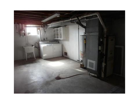911 Thomas 84 Rd, North Strabane, PA 15330 photo 17