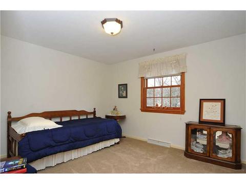 207 Windsor Dr, Coraopolis, PA 15108 photo 21