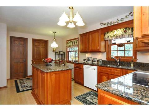 207 Windsor Dr, Coraopolis, PA 15108 photo 11