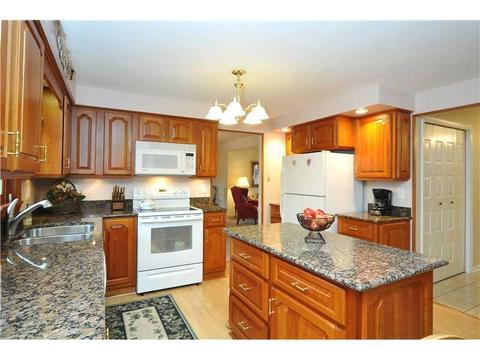 207 Windsor Dr, Coraopolis, PA 15108 photo 10