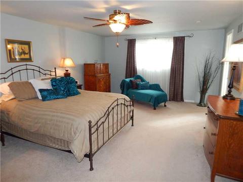 2730 Bristol Ct, Hampton, PA 15101 photo 16