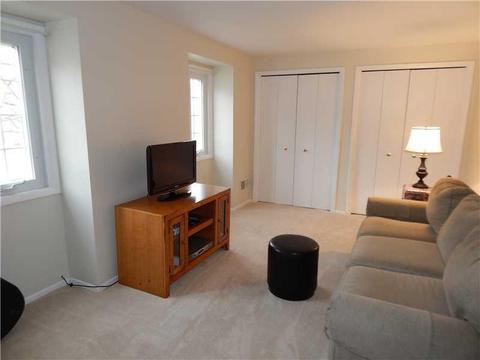 2730 Bristol Ct, Hampton, PA 15101 photo 19